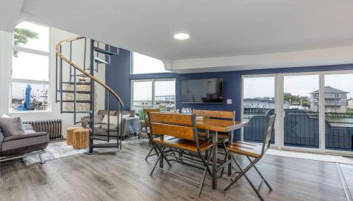 DO with AC 3 Suites Waterfront Marina Home - Foto 1