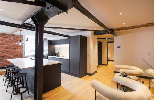 Omnia by The Heim - Photo 21