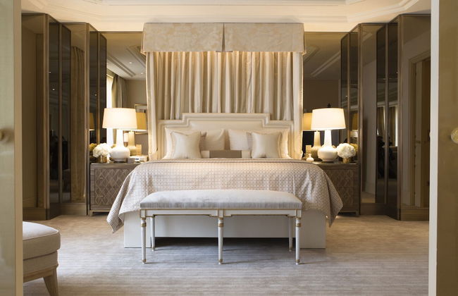 Four Seasons Hotel George V - Photo 5