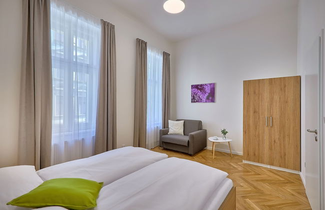 DownTown Suites Rubesova - Foto 38
