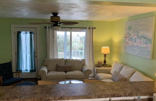 Beach Front on the Bay on the Dunes bungalow - Photo 3