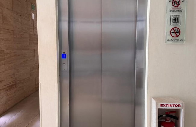 Hotel Grand Fifty Suites - Foto 3