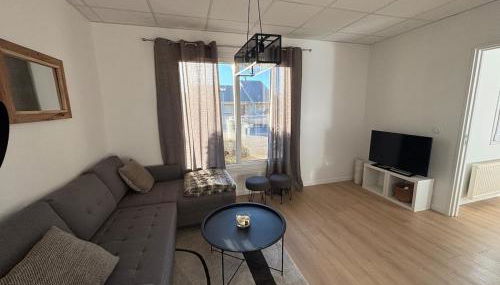 Appartement T2 avec terrasse - Photo 2