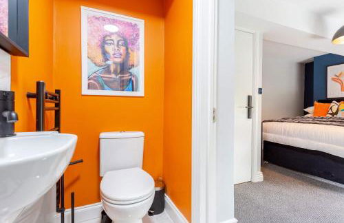 Ashton Getaway Sleeps 14 Free Parking - Foto 3