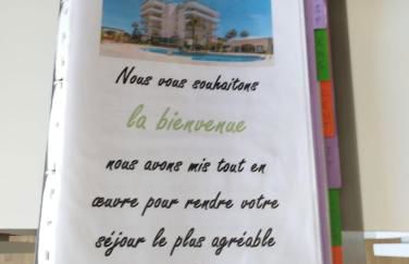 Atico of 3 rooms, total 130m² just for you with a 60 m² terrace, swimming pool, mountain and marina view. - Photo 4