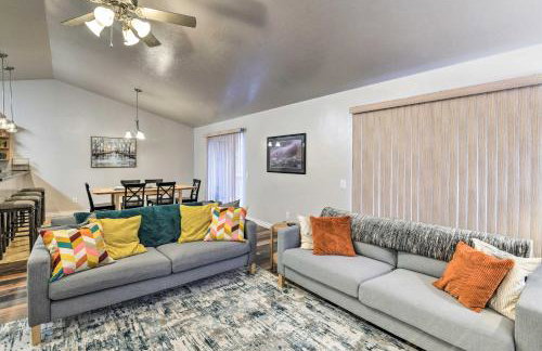 Cozy Anchorage Townhome Less Than Half Mile to Jewel Lake! - Foto 4