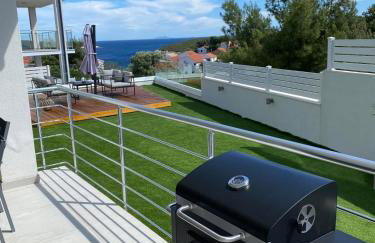 EllaVis Apartments - Photo 25