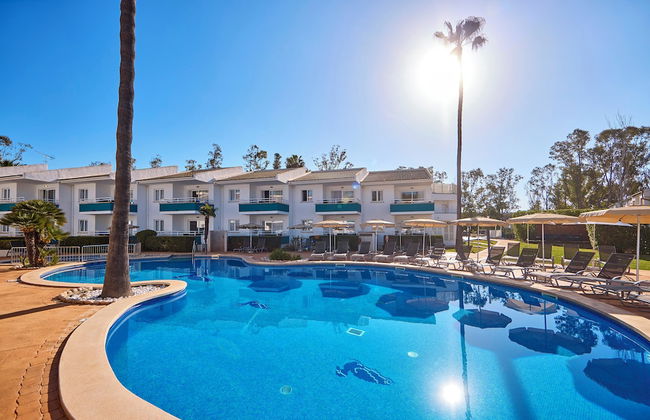 Universal Aparthotel Elisa - Foto 26