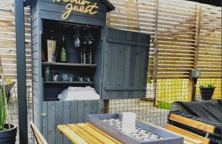 Romantic Rural Lodge - Private Outdoor Kitchen & Cosy Covered Lounge - Perth and Kinross - Hot Tub not included - Foto 3