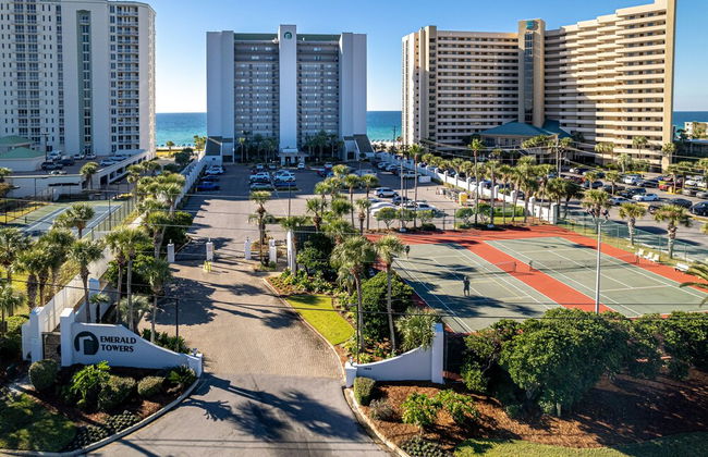 Emerald Towers 904 2 Bedroom Condo - Foto 22