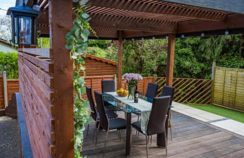 Stone's Throw Away from the English Channel! -Family and Dog Friendly - Foto 1