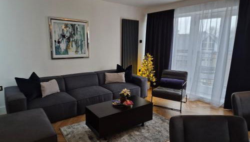 Newly Renovated Flat with Parking space - Foto 5