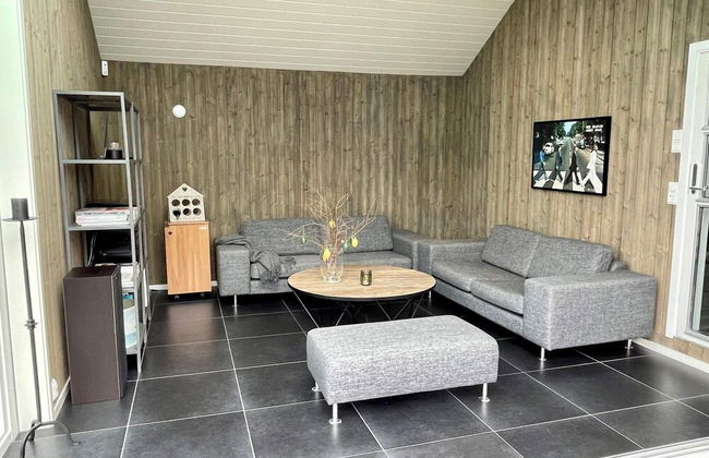 8 Person Holiday Home in Sveio - Foto 29