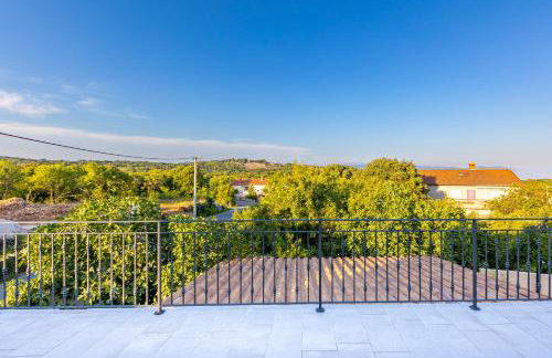 Paesana Heritage House - Photo 24