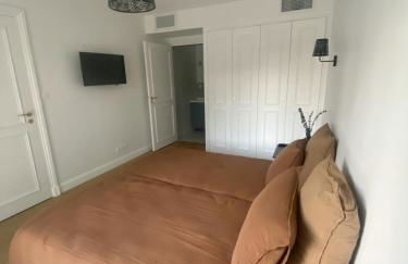 La Maison L'Eperon, stylish 5 star villa surrounded by vineyard near Saint Emilion - Foto 52