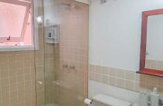 Duplex Floresta Negra - Sua Base perfeita em Gramado! Ótima LOCALIZAÇÃO LAGONegro 500m - 02 Quartos e 02 Banheiros para FAMILIA em CONDOMINIO FECHAD0, cozinha completa com GARAGEM e portaria 24h - Foto 17