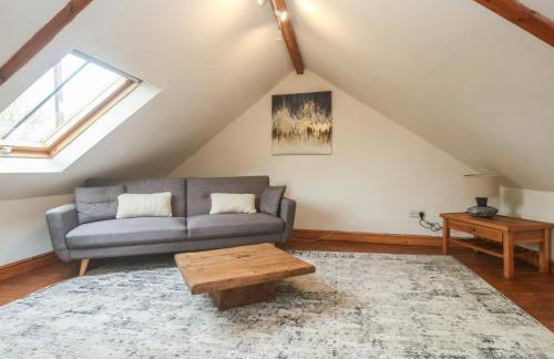 Riverside Barn - Photo 14