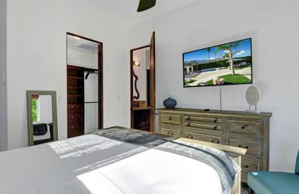 Movie Theater, Game Room, Pool, Hot Tub, & Views Villa Toscana by Avantstay - Foto 46