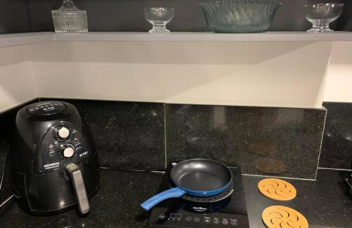 Studio Maria Apê um charme no 915 vaga de garagem exclusiva Centro - Foto 18