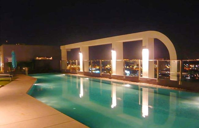 Highrise Cityview Aspire Condo Gym Pool - Foto 34