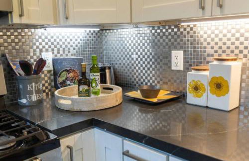 Villa La Verde - Newly Designed 4BR Villa with Pool & Guesthouse by Topanga - Foto 22