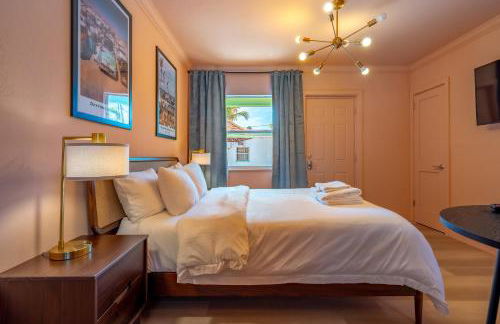 Monaco Vacation Rentals - Photo 78