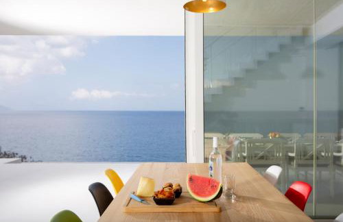 Kuro Beach House - Oceanfront Luxury & 25m pool - Foto 6