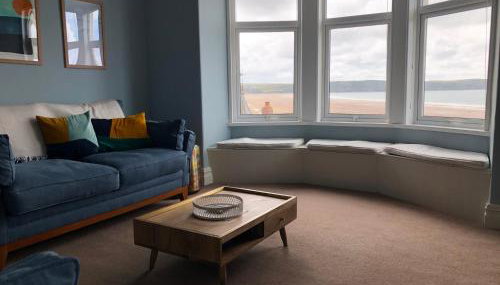 Spacious flat - fabulous sea views & walk to beach - Foto 4