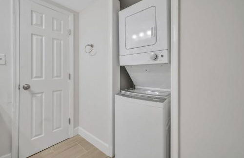 Lynwood Collection on Forsyth 14B by Lucky Savannah - Foto 13