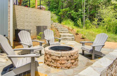 Hot Tub & Views! Comfy Asheville Vacation Rental! - Foto 25