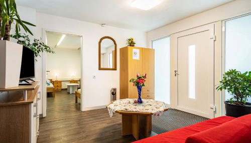 Nguyen und Le - Foto 4