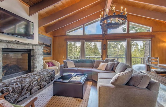 Mahogany by Avantstay Snowbird Cabin w/ Full Chamberlands Access! - Foto 1