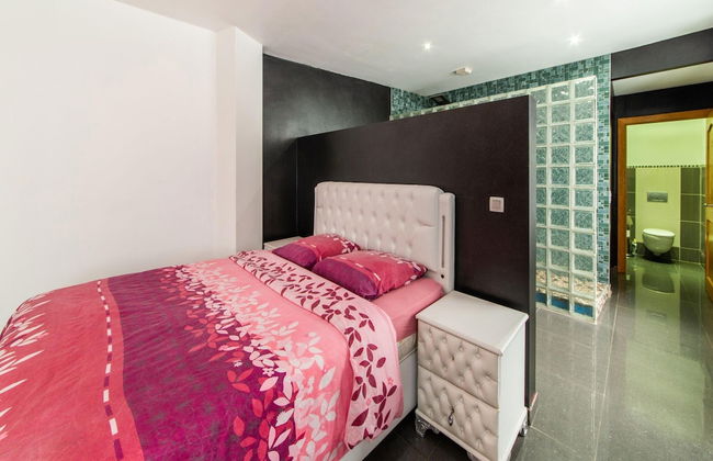 Modern Holiday Home in Verviers With Indoor Pool - Foto 5