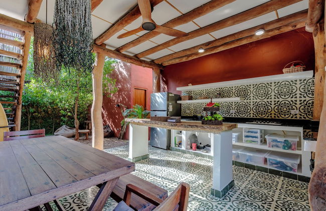 LAS DUNAS BEACH HOUSE - Photo 5