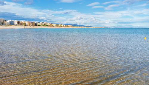 Big Gran Khan Apartment Canet den Berenguer con Piscina - Photo 5
