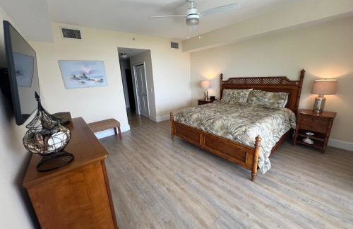 FULL TIME LIC Mgr - LUXURIOUS 3 BED 3 BATH OCEANFRONT SUITE - UPSCALE OCEANFRONT RESORT - INDOOR PICKLEBALL - SPEAKEASY! - Foto 18