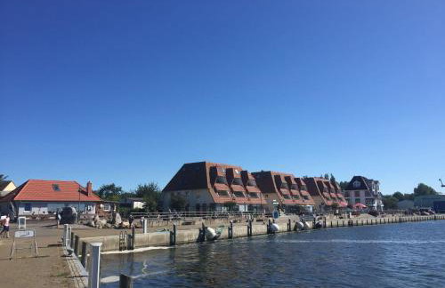 Ein-Steinwurf-zum-Ostseestrand-Ferienwohnung-Martha-mit-Terrasse - Foto 69