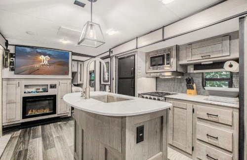 Stunning Newly Renovated Modern Beach House - 7633 - Foto 28