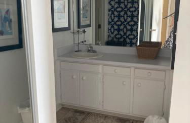 COFFEE on THE BEACH WINE on THE MARSH DOCK - Foto 34