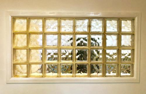 Stylish Apartment With Secure Parking Close to City - Photo 6