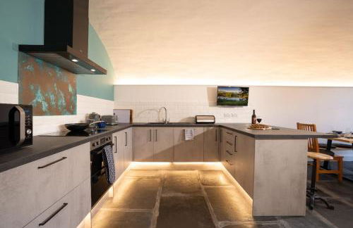 New 2 Bedroom Home at Waterhead Range by LetMeStay - Foto 5