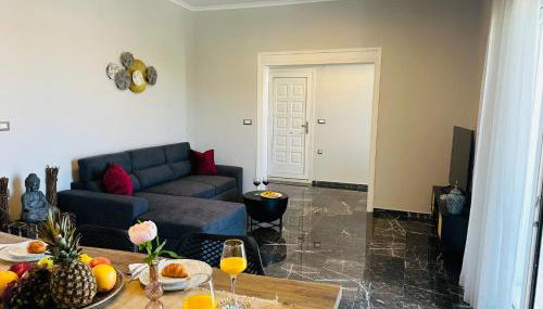 Flev's House with Jacuzzi & Rooftop BBQ - Foto 5