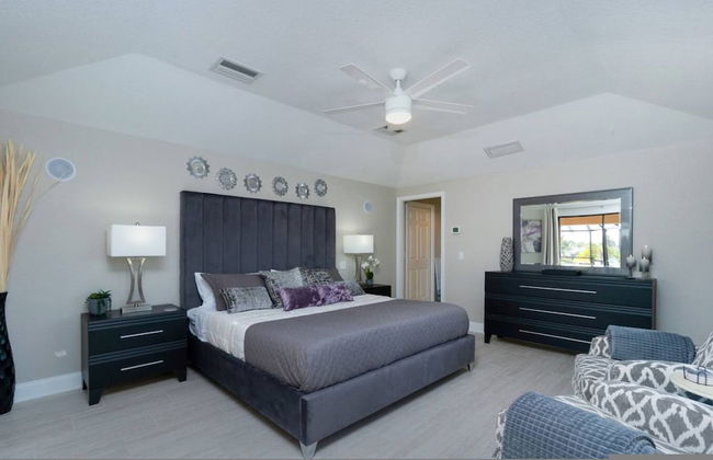 Waterfront Villa With Heated Pool Spa - Foto 33