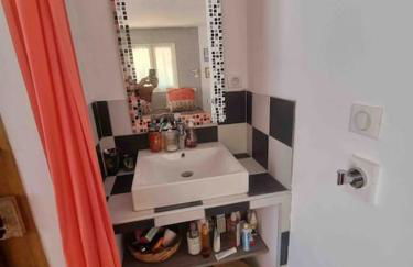 Rez de chaussée villa avec piscine - Foto 11