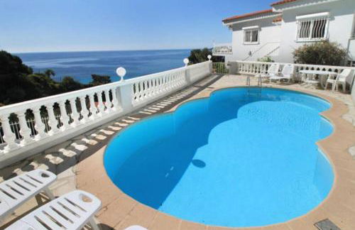 Villa piscine Eze bord de mer à 500m de la plage - Foto 1