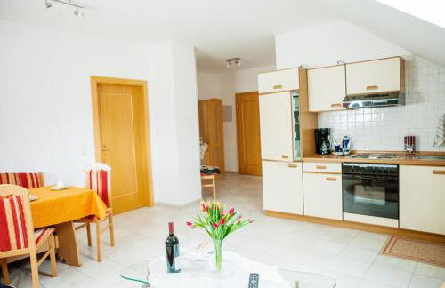 Sixt Martina - Foto 44