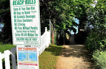 Beachglass Cottage - Family Friendly Kids and Pets - Photo 40