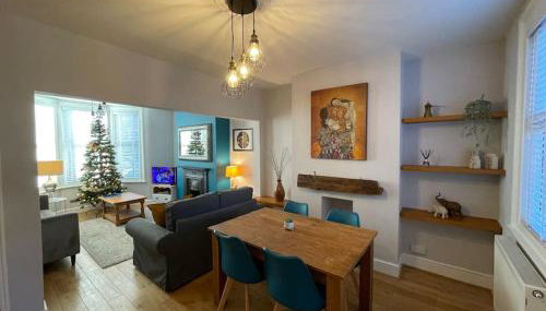 Gloucester Rd 2 mins away - Fab, new, trendy house - Foto 3