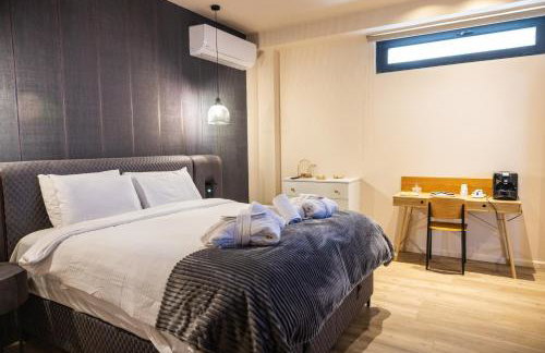 Omega Suites 31 - Photo 3