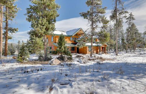 Fraser Chalet with Hot Tub and Mountain Views - Foto 29